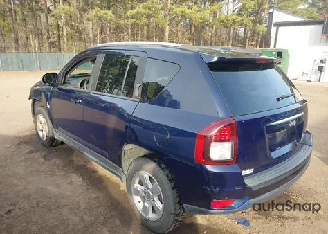 2016 Jeep Compass Latitude из США, поврежденный, VIN 1C4NJCEA2GD656063